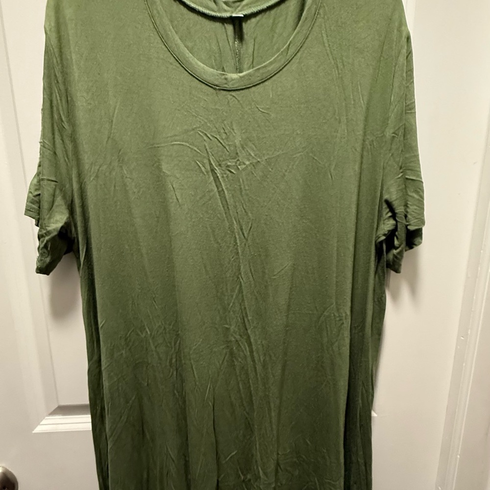 Green Short Sleeve T-Shirt